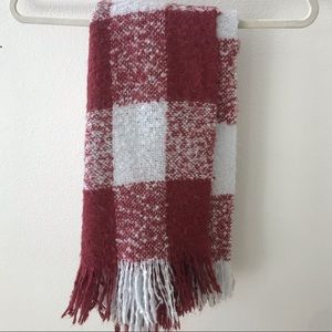 urban outfitters scarf